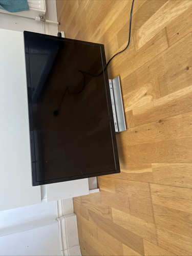 Toshiba smart lcd - smart, tv
