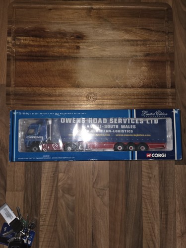 Corgi scale cc12402 volvo - 1:50,