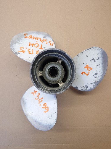 Tohatsu outboard propeller