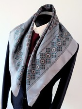 Men's Vintage Geometric Scarf