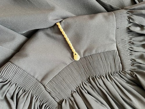 Graduation gown size women - 14,
