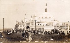 WHITLEY BAY. THE WHITE CITY #