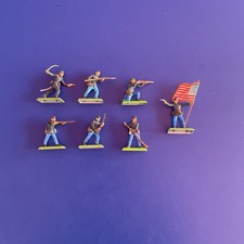 Britains Deetail American