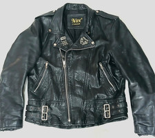 SUPERB VINTAGE LEATHER MOTORCYCLE JACKET - S - HEAVY METAL OLD METALLICA BADGES