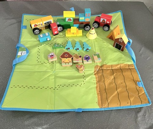 Hey dougie wooden playset with - hey,