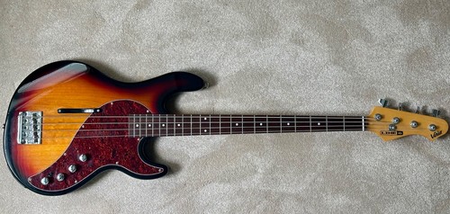 Line variax 700 string - variax,