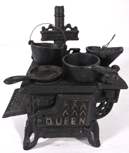 Vintage queen black cast - vintage,