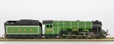 HORNBY OO R3086 ? LNER 4472