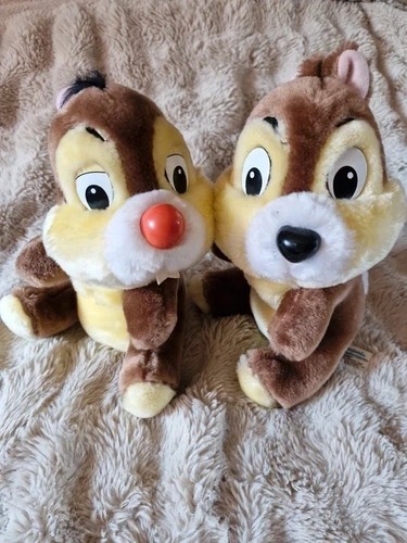 Walt disney vintage chip - walt,
