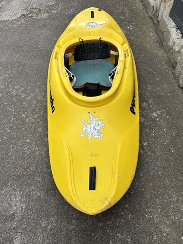 Pyranha sub7 kayak - pyranha,