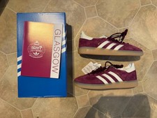 UK 9 With Booklet Adidas