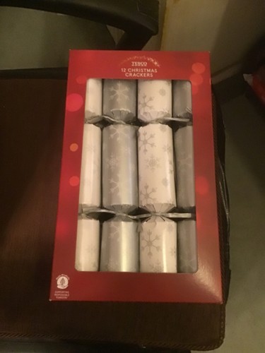 Tesco christmas crackers set - tesco,