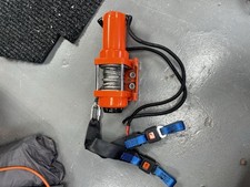 Wav 12V Electric Winch And Straps