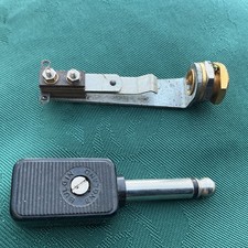 2 Bulgin Bakelite Phono Mono Plug Jack in Line plug with female bulgin fitting