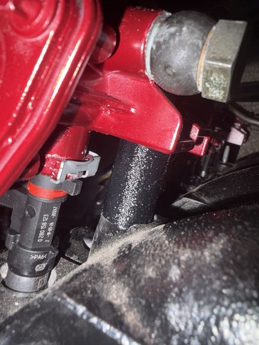 M111 injector rail standoff - rail,