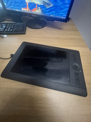 Wacom intuos pro medium - intuos,