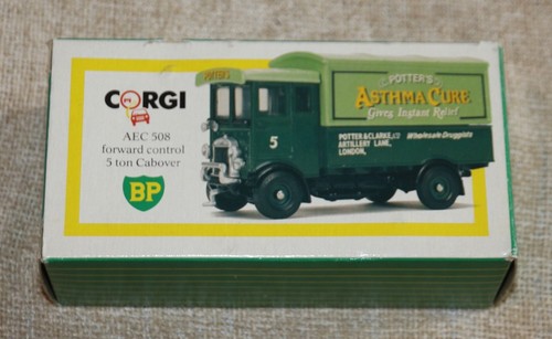 Corgi die cast - bp,