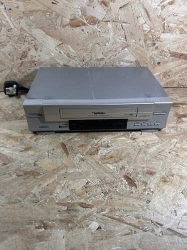 Toshiba v631uk vcr video - toshiba,