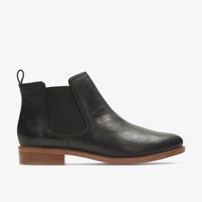 Clarks Womens Taylor Shine