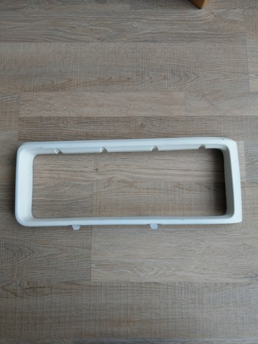Subaru sumo headlamp bezel - bezel, n/s