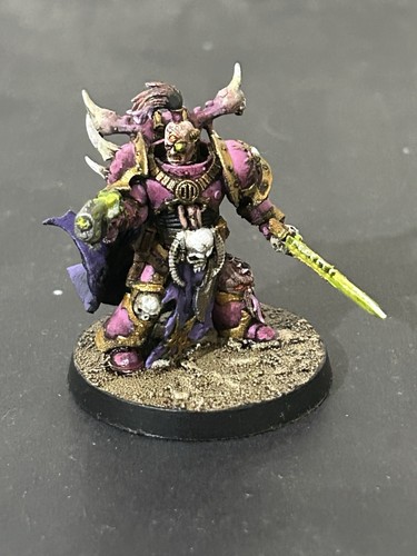 Chaos space marine emperors - space,
