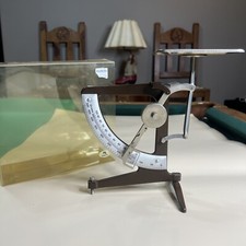 Vintage Ronia Weighing Scales