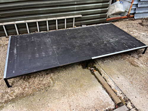 Metal false floor platform - metal,