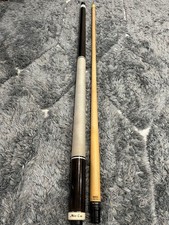 Mezz Predator Collab Model Cue