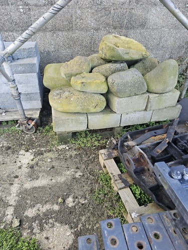 Kerb stones edging - kerb,