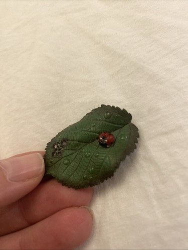 Ladybird dewy leaf brooch - ladybird,