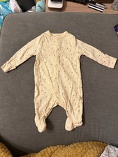 Winnie The Pooh Baby Grow 2pack