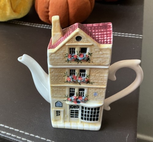 Hazel pottery mini - pottery, teapot