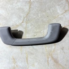   Grab Handle - front right