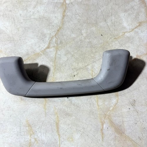 Grab handle front right - ,