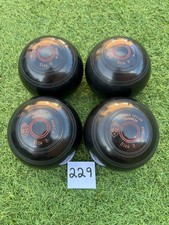 THOMAS TAYLOR  LAWN BOWLS size 3  with DRAKES PRIDE BOWLS BAG