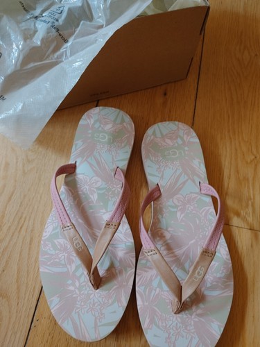 Ugg australia magnolia island - australia,