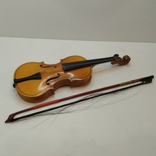 Vintage 1/4 Size Student