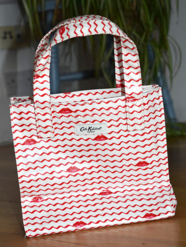 Cath kidston kisses - kidston, small