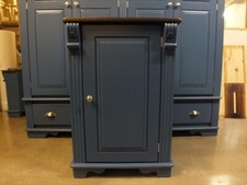 REGENCY PAINTED CORNER