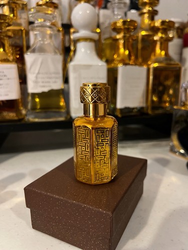 Oud oil - oud,