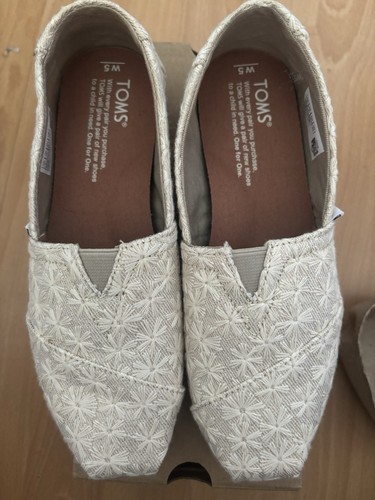 Toms size - toms,