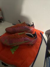 Men’s Nike Mercurial Pink