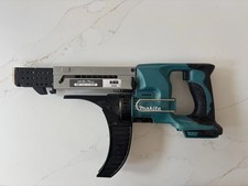 Makita DFR750 18V LXT Auto Feed Drywall Collated Screw Gun Driver