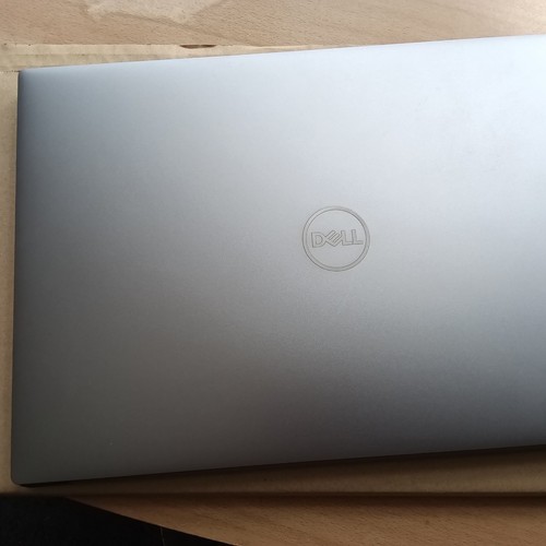 Dell precision 5550 - dell,