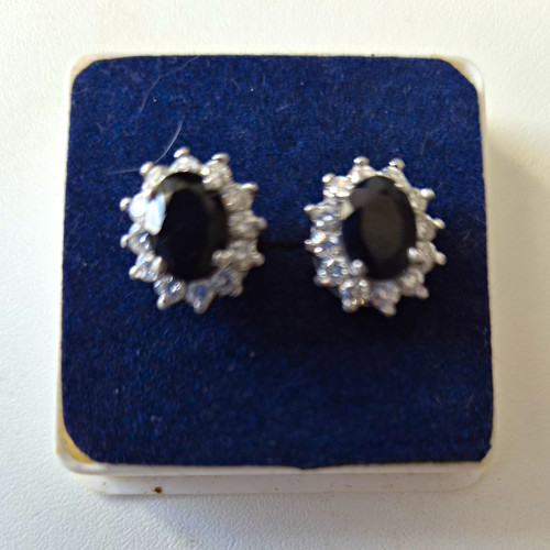 Dark blue sapphire - dark,