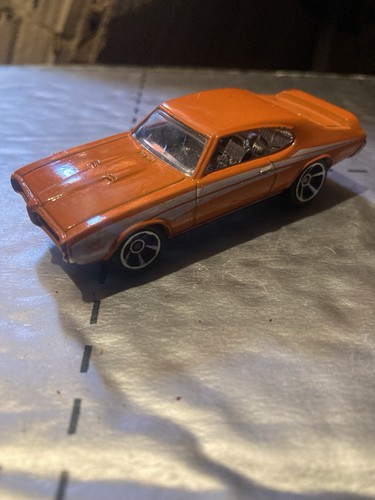 Hotwheels 1969 pontiac gto - hotwheels,