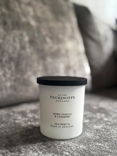 Pecksniffs candle