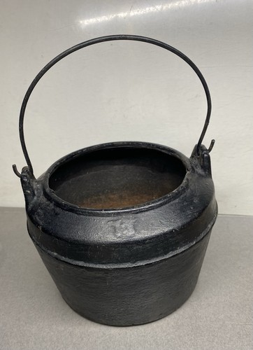 Antique cast iron glue - antique,