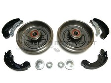 Rear 2 Brake Drums Shoes + 2 Fitted Wheel Bearings For Nissan Micra K12 02-09