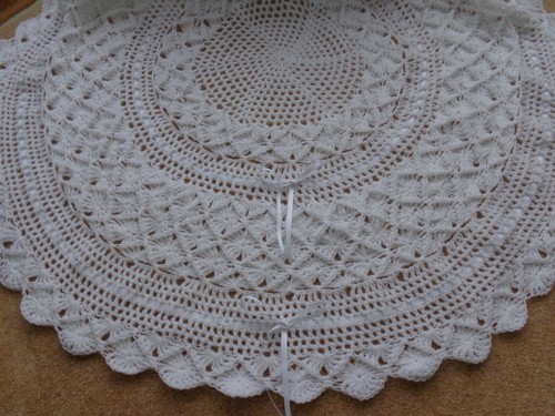 New white handmade crochet - handmade,